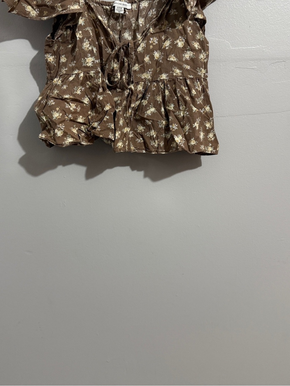 American Eagle Top Women S Brown Floral Peplum Puff Sleeve Tie Front Cottagecore - Picture 5 of 11